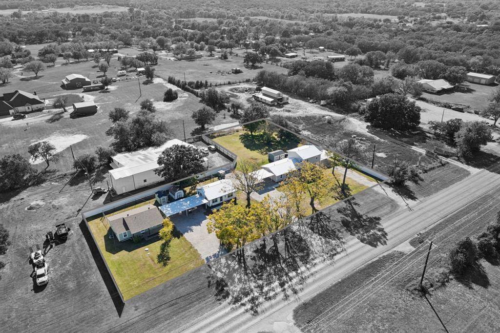 1060 E Reno Road, Reno, TX 76020