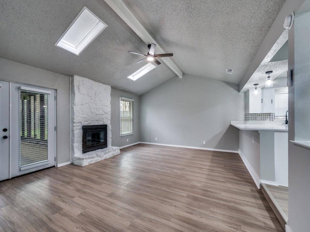 5402 Holly Trail, Arlington, TX 76016