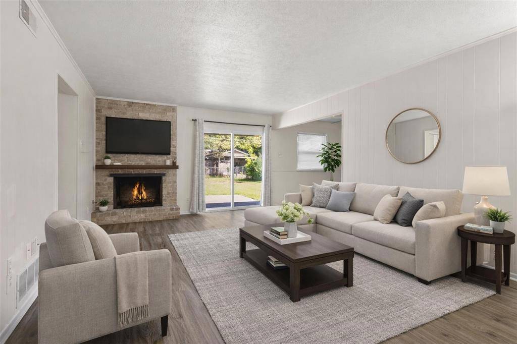 738 Kingswood Avenue, Richardson, TX 75080