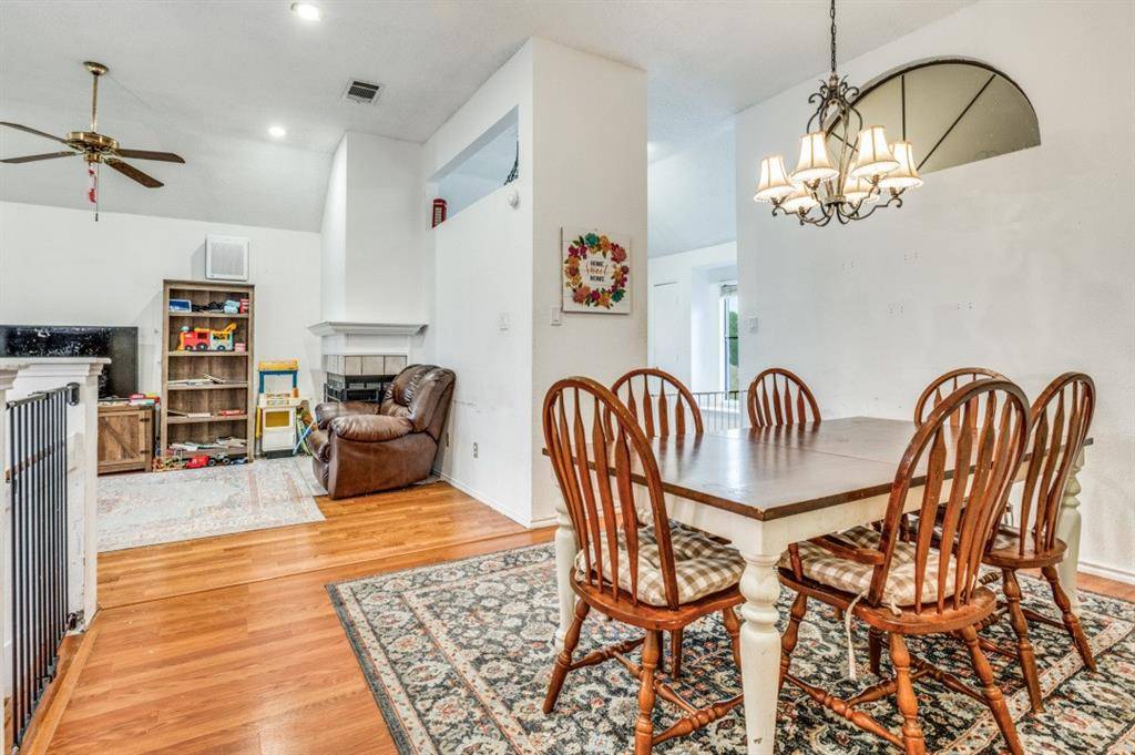 4912 Trinity Cross Court, Dallas, TX 75236