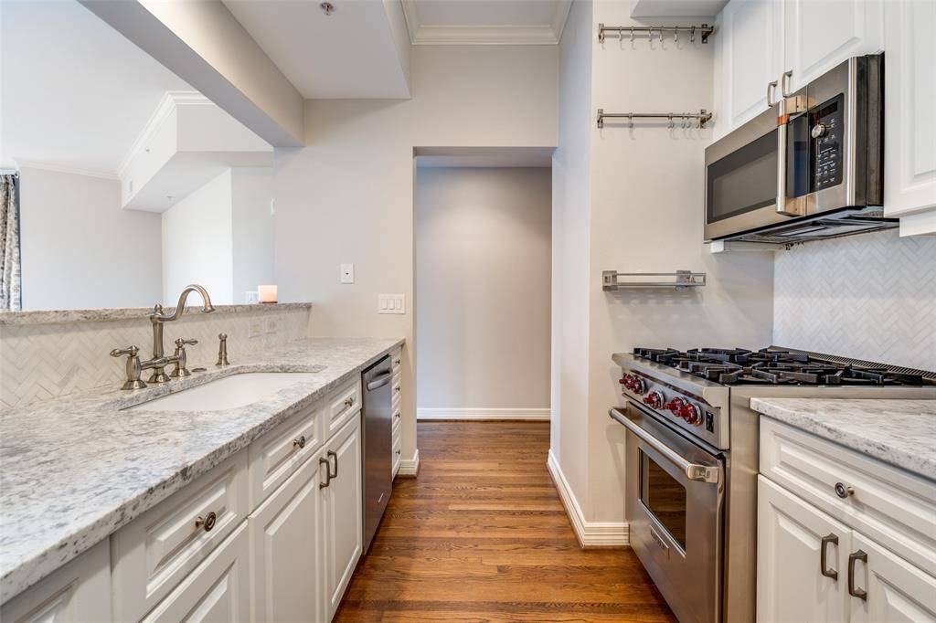 3401 Lee Parkway #508, Dallas, TX 75219