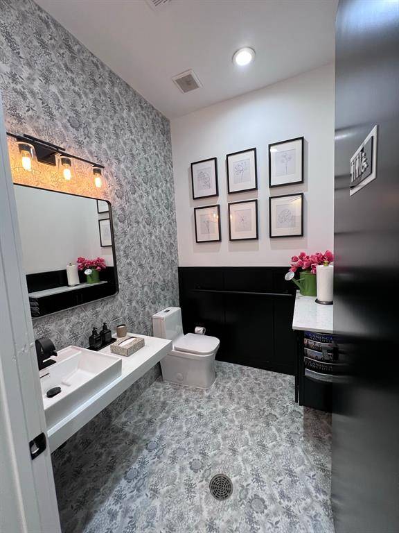 1380 River Bend Drive, Dallas, TX 75247