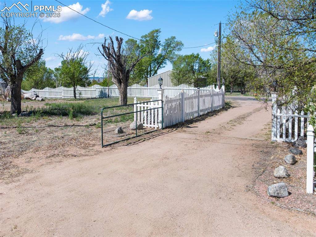 10355 Link RD, Fountain, CO 80817