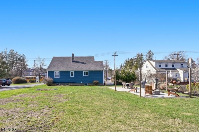 194 Ramapo Valley Rd, Oakland Boro, NJ 07436