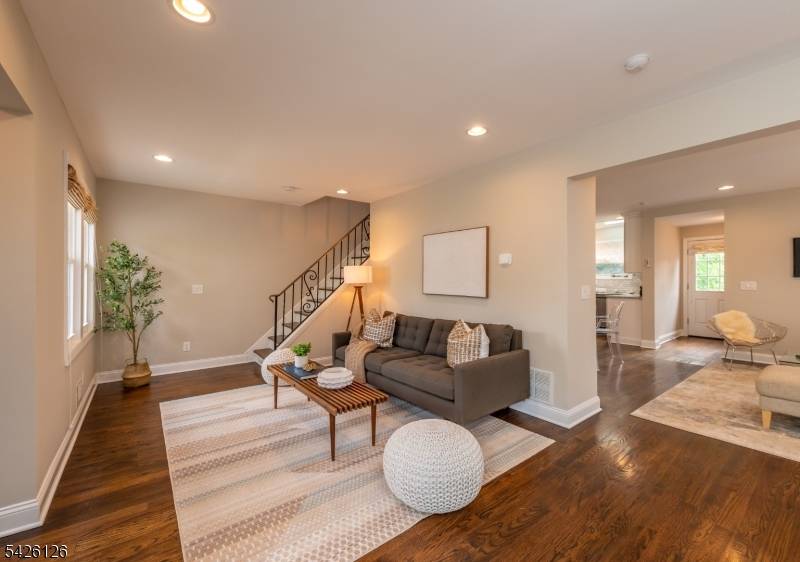 136 Union Ave, Maplewood Twp., NJ 07040