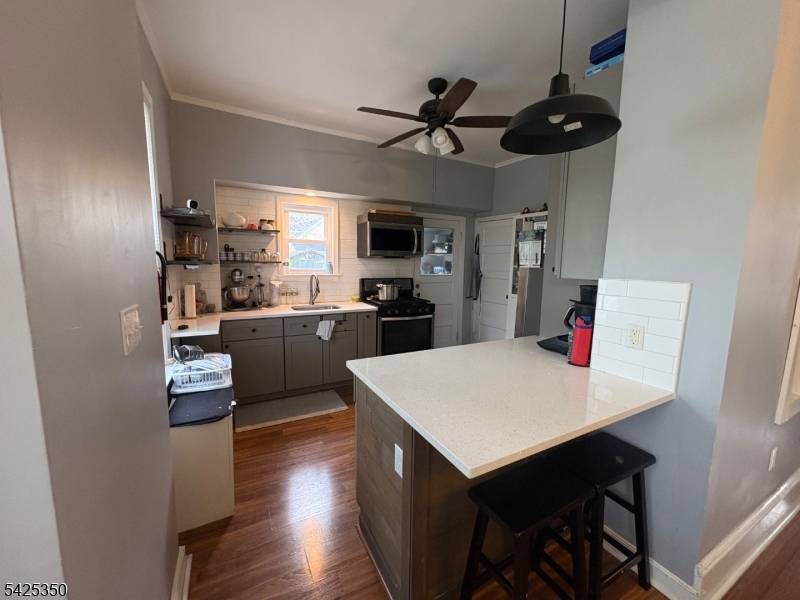 67 Demott Ave First Floor, Clifton City, NJ 07011