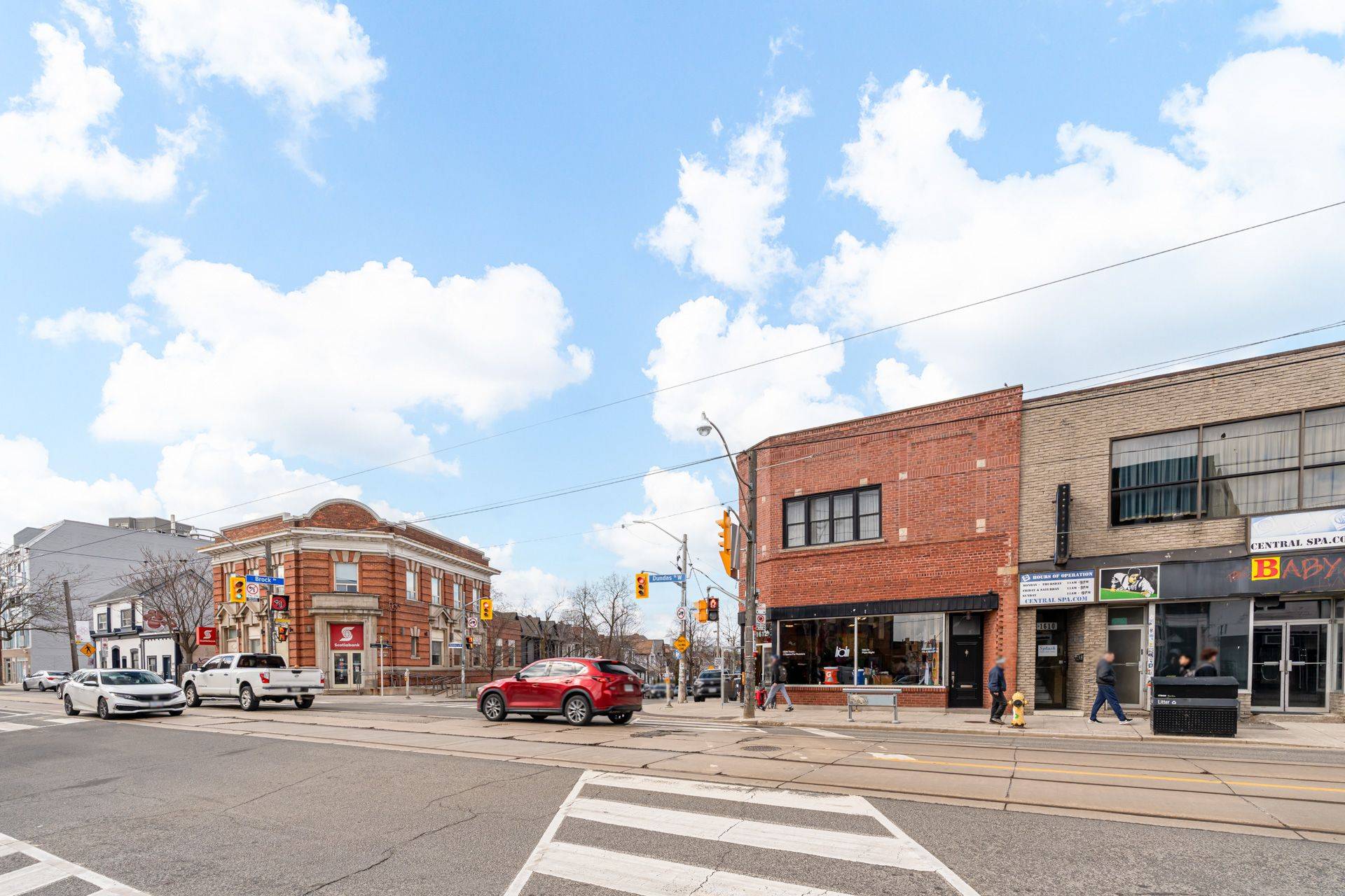 1612 Dundas ST W, Toronto C01, ON M6K 1T8