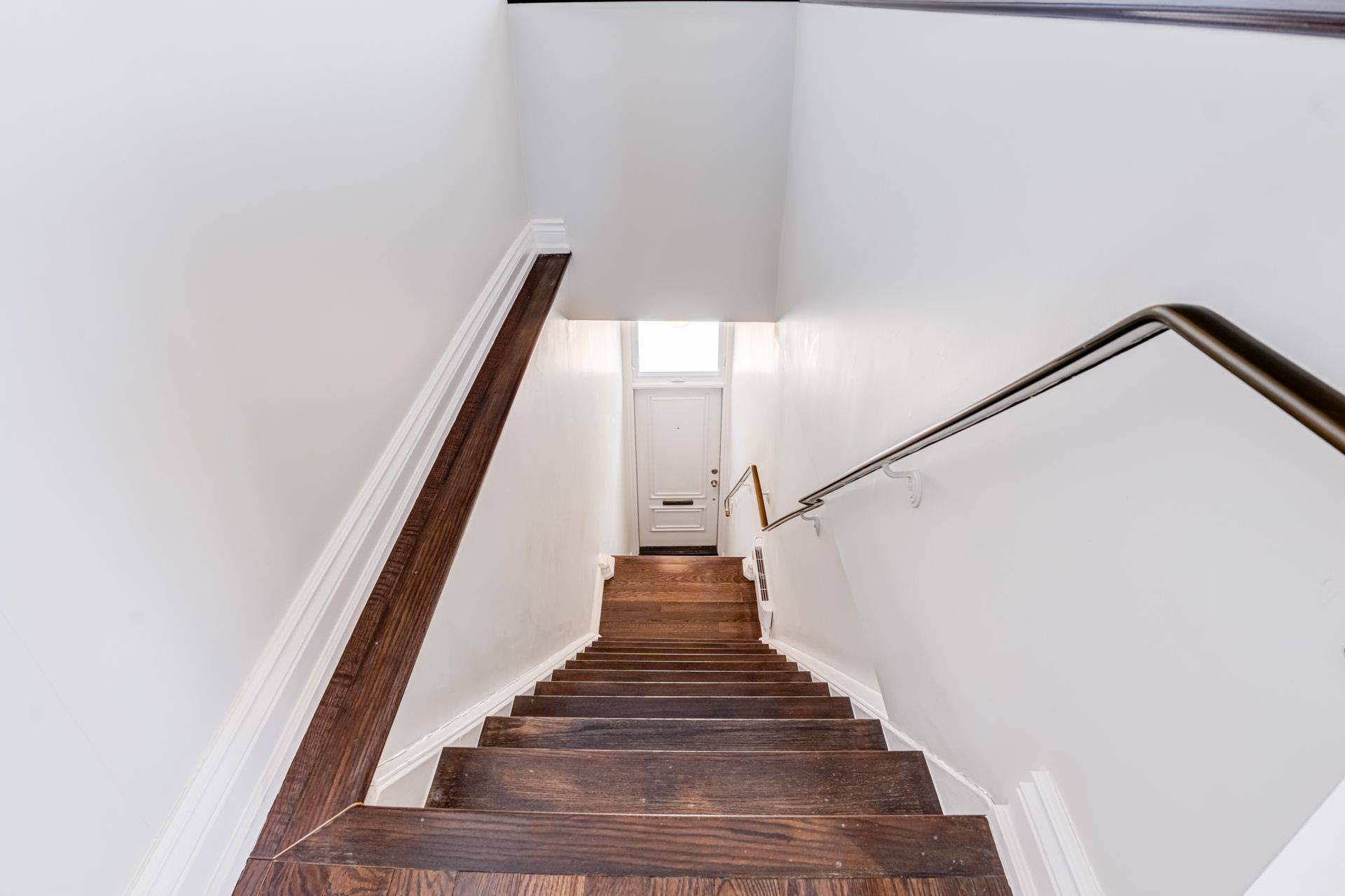 1612 Dundas ST W, Toronto C01, ON M6K 1T8