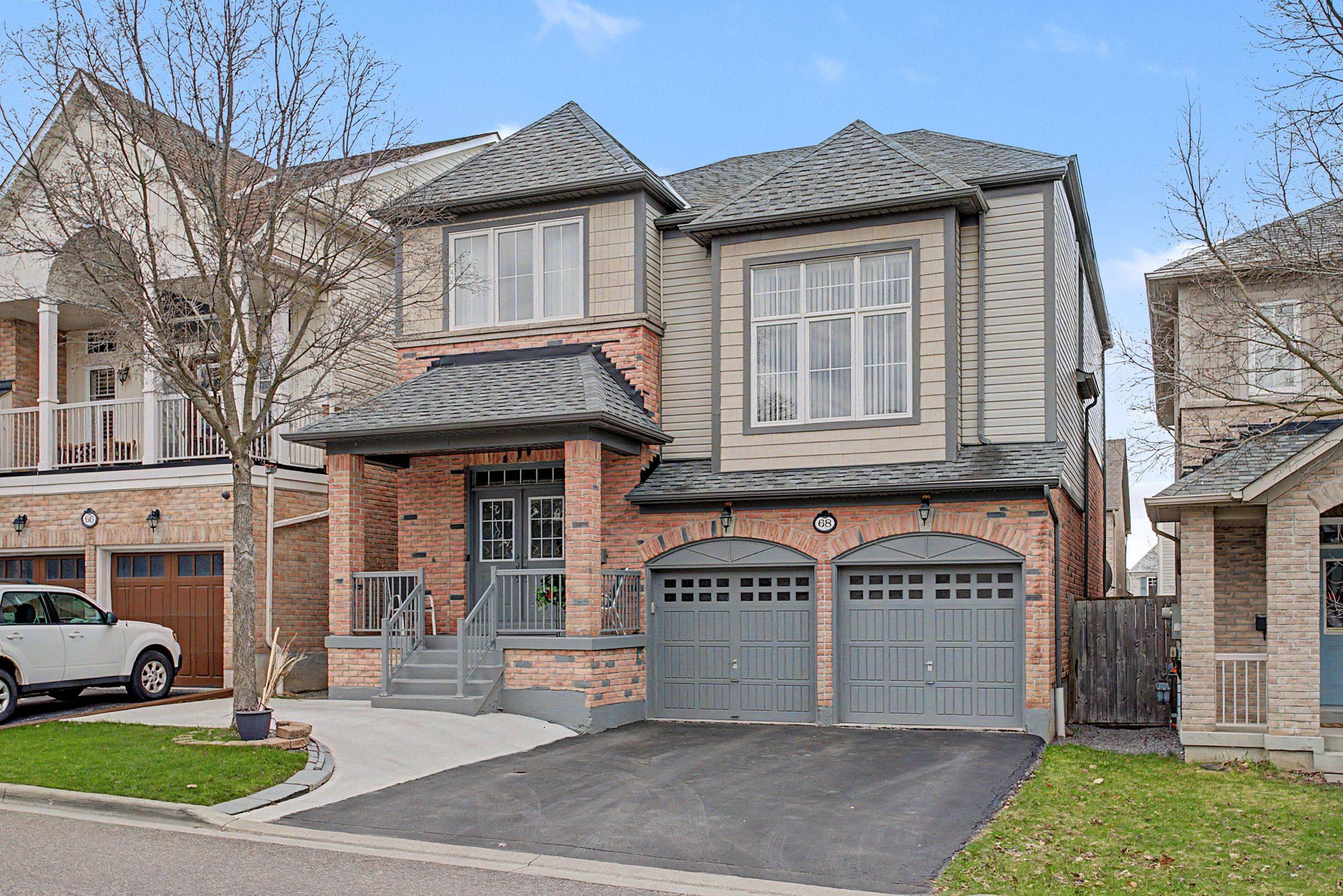 68 Loughlin Hill CRES, Ajax, ON L1Z 1P9
