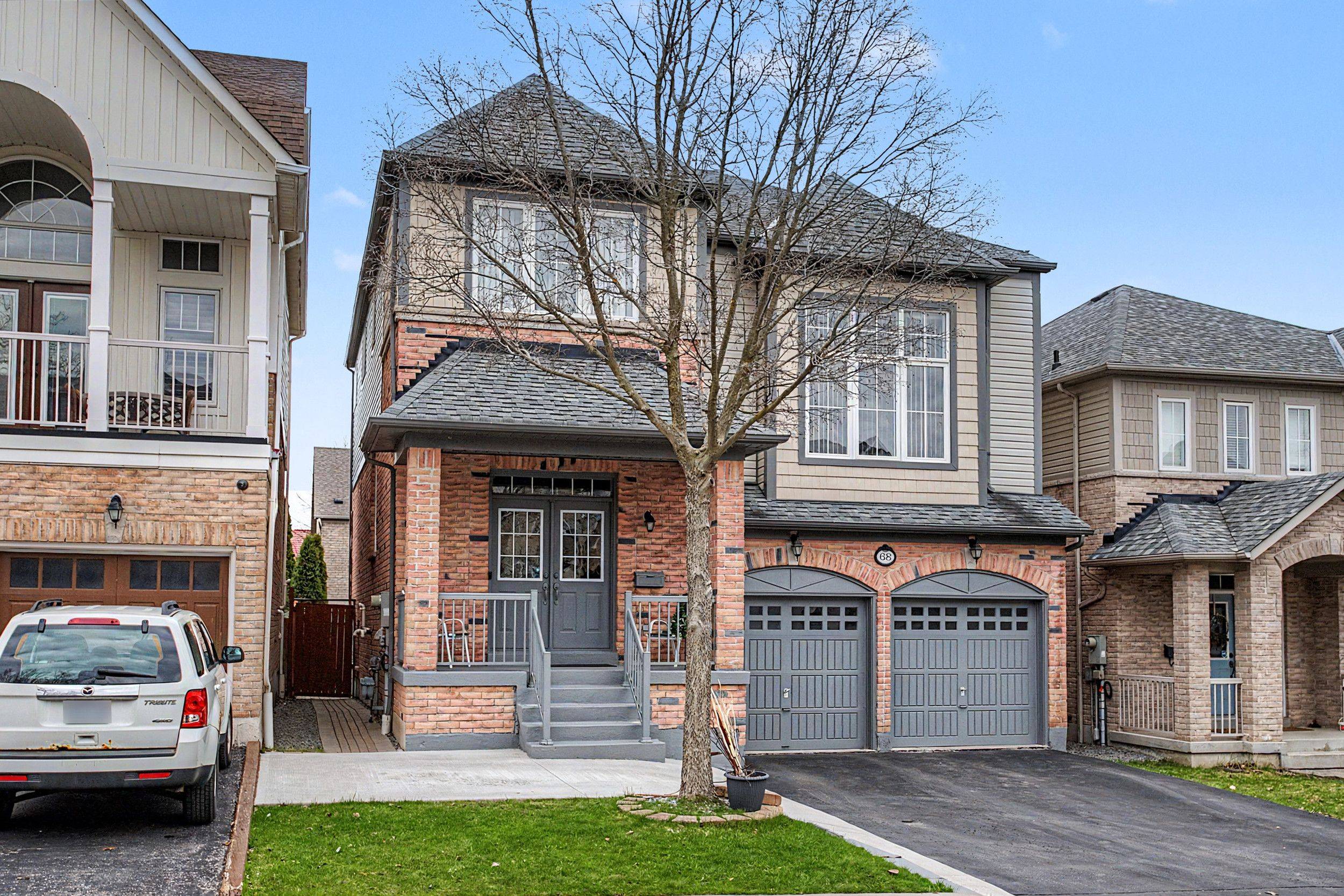68 Loughlin Hill CRES, Ajax, ON L1Z 1P9