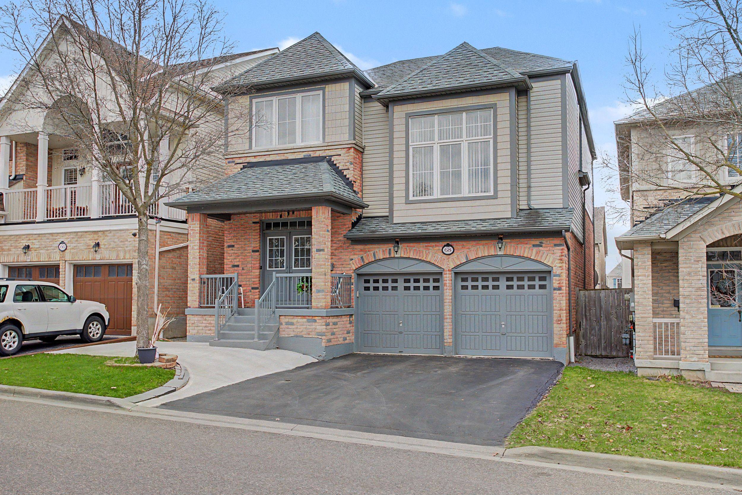68 Loughlin Hill CRES, Ajax, ON L1Z 1P9