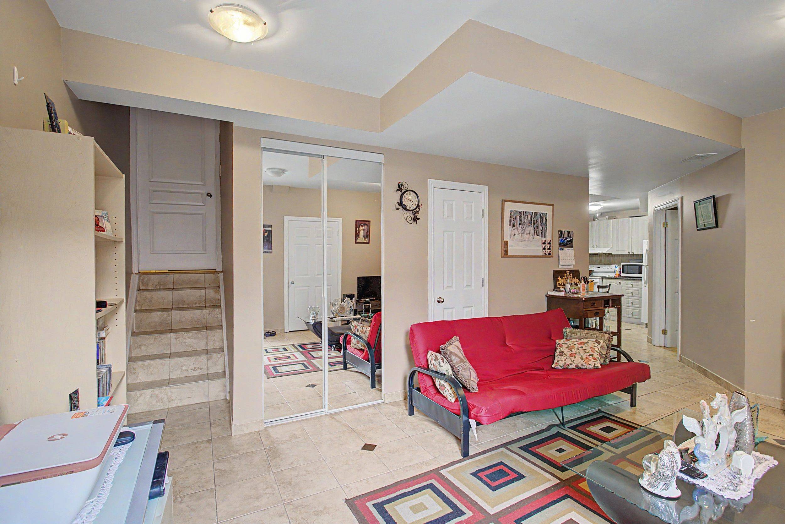 68 Loughlin Hill CRES, Ajax, ON L1Z 1P9