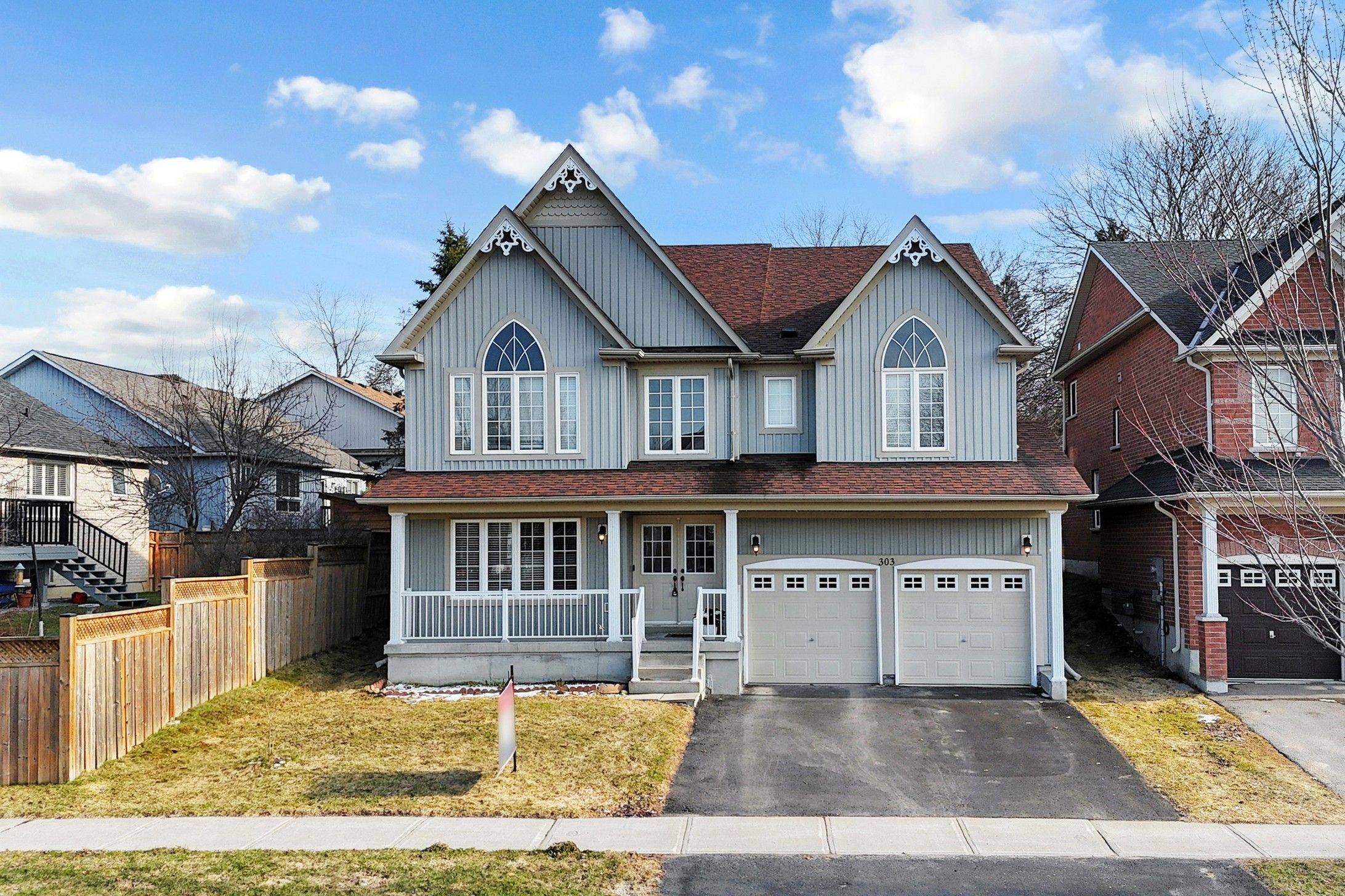 303 King ST E, East Gwillimbury, ON L0G 1M0