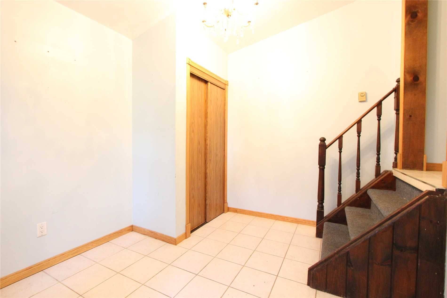 184 Riverbank DR, Georgina, ON L0E 1N0