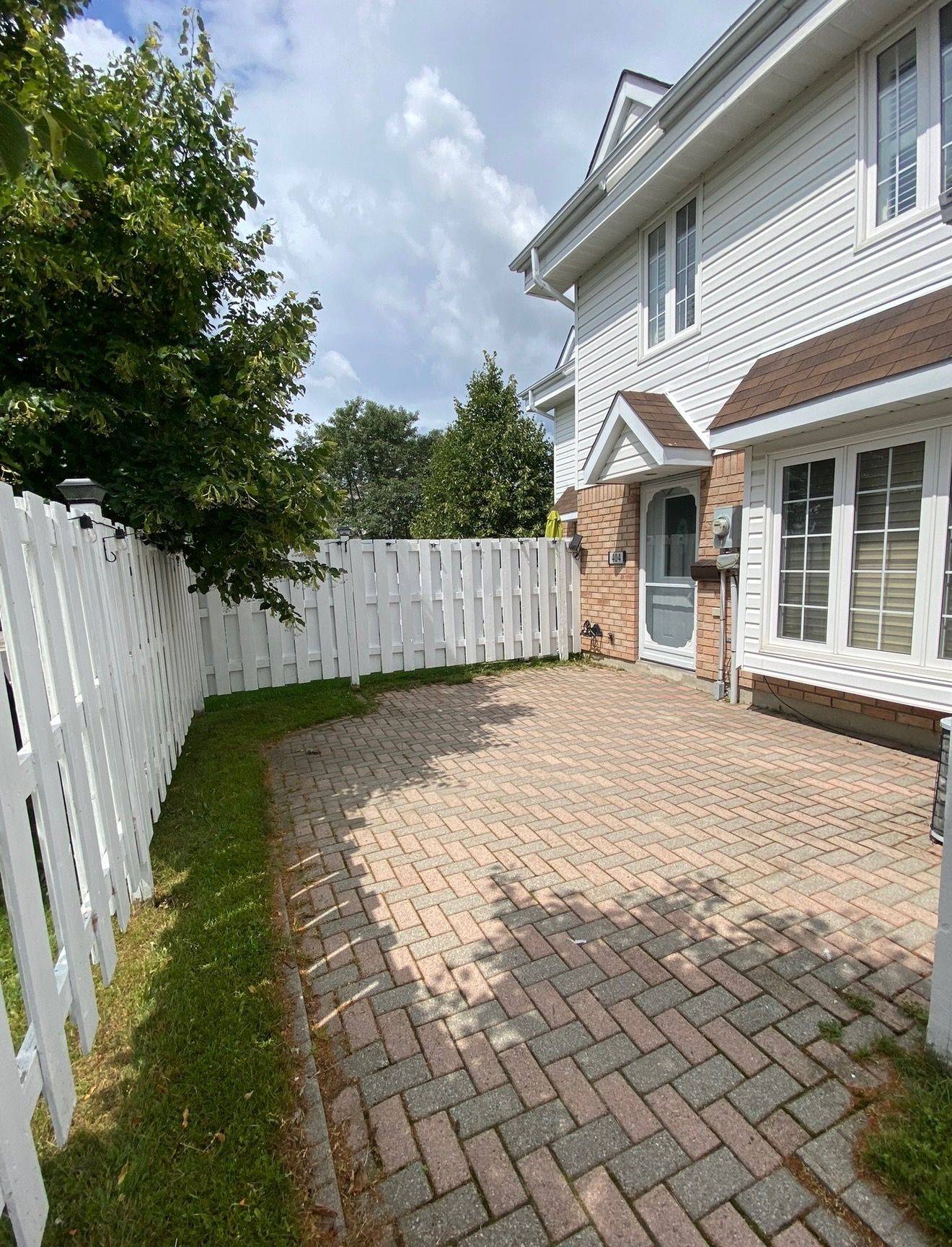 630 Lonergan BLVD #Unit 404, Timmins, ON P4P 1H3