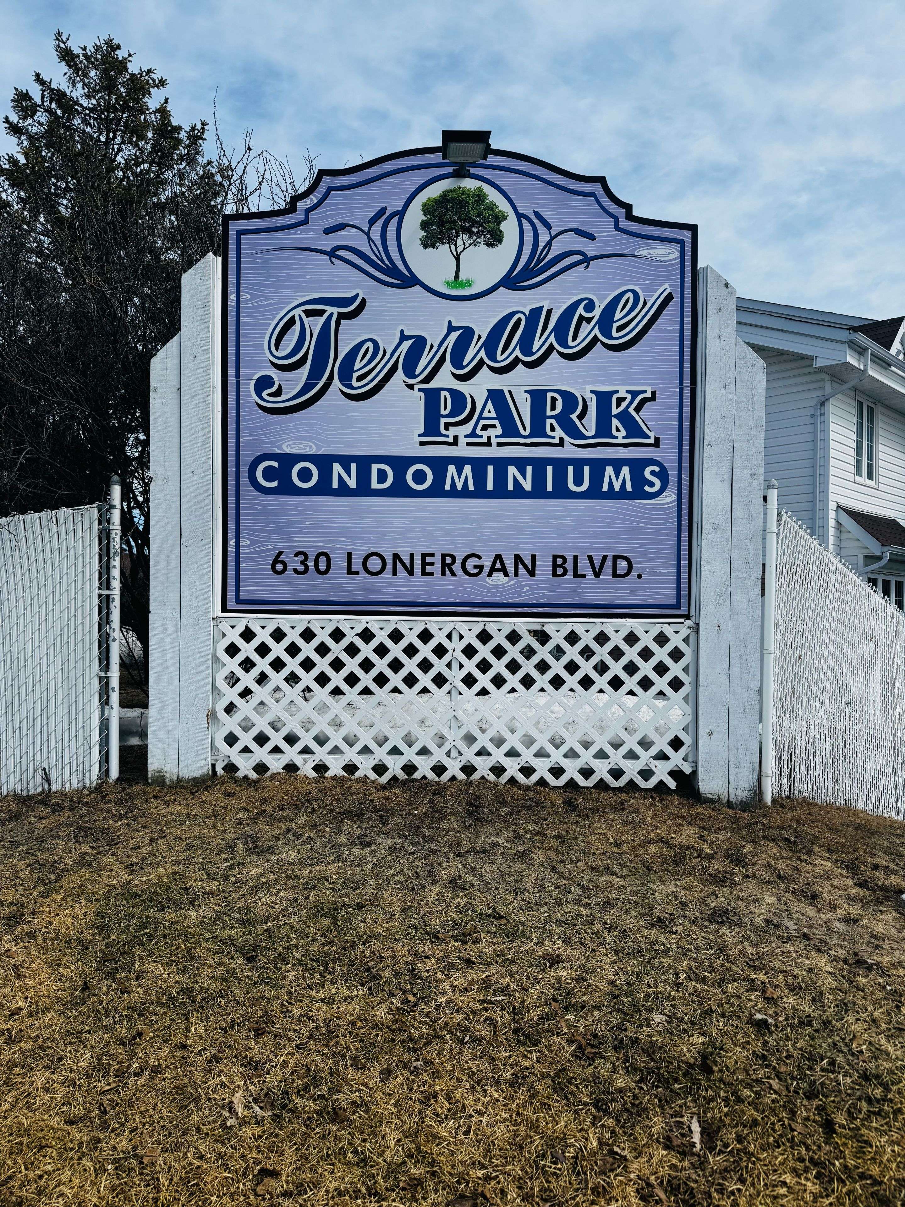 630 Lonergan BLVD #Unit 404, Timmins, ON P4P 1H3