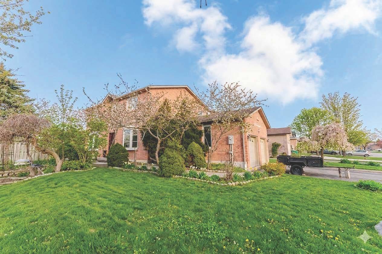 25 Sir Lancelot CT, Caledon, ON L7E 1N3