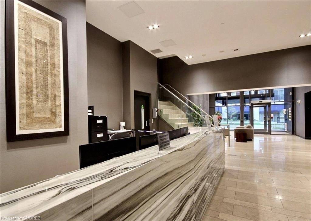 1940 IRONSTONE DR #309, Burlington, ON L7L 0E4