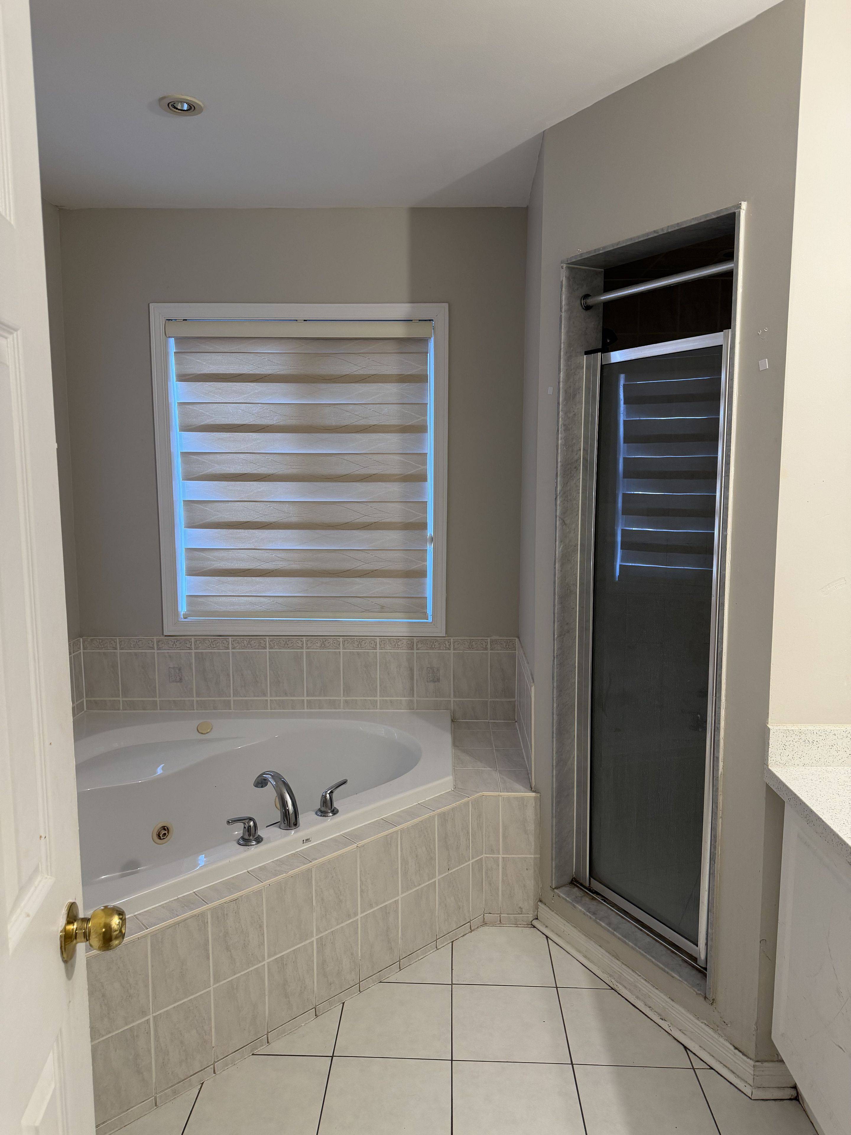 77 Maddybeth CRES, Brampton, ON L6Y 5R6