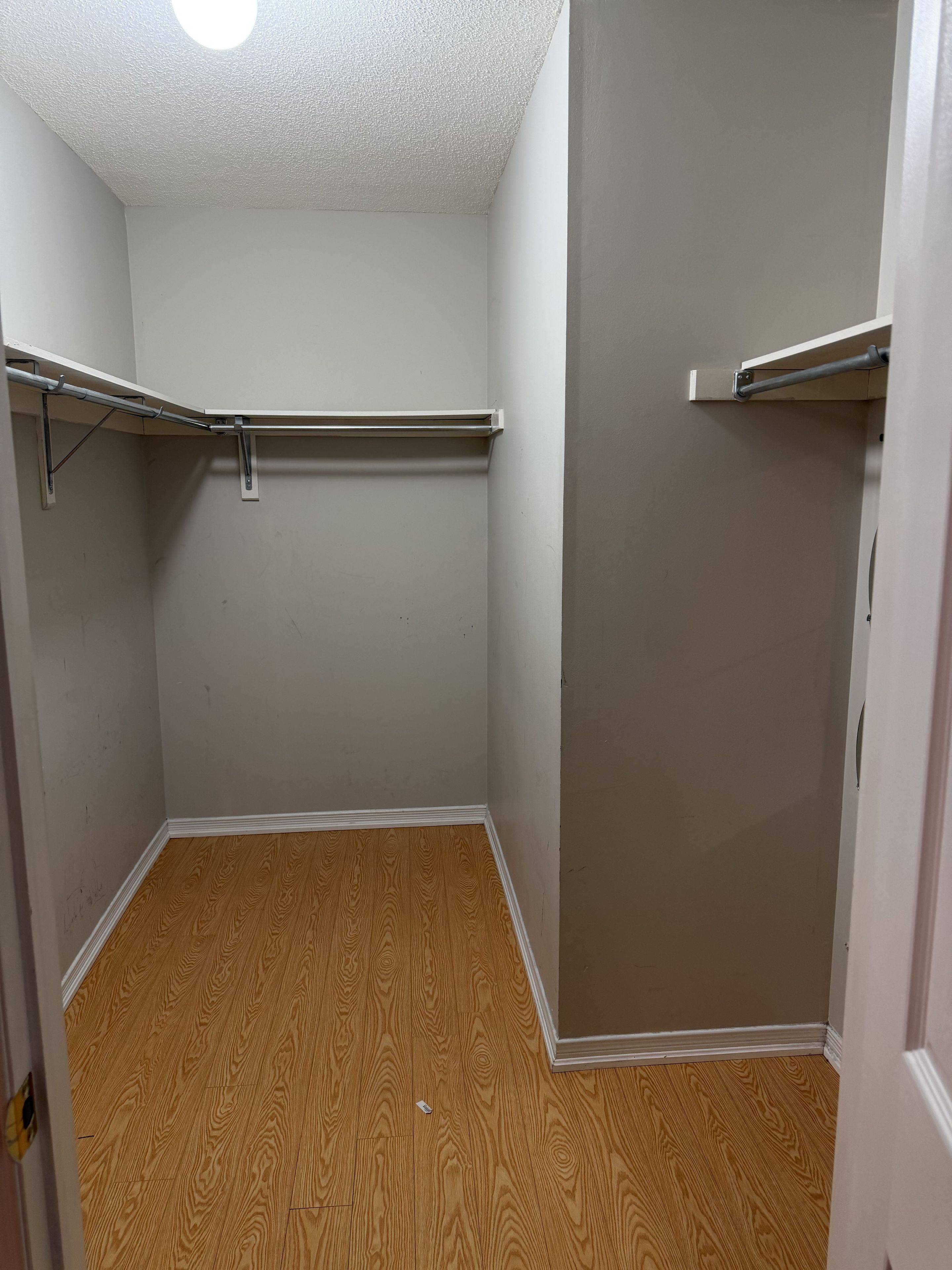 77 Maddybeth CRES, Brampton, ON L6Y 5R6