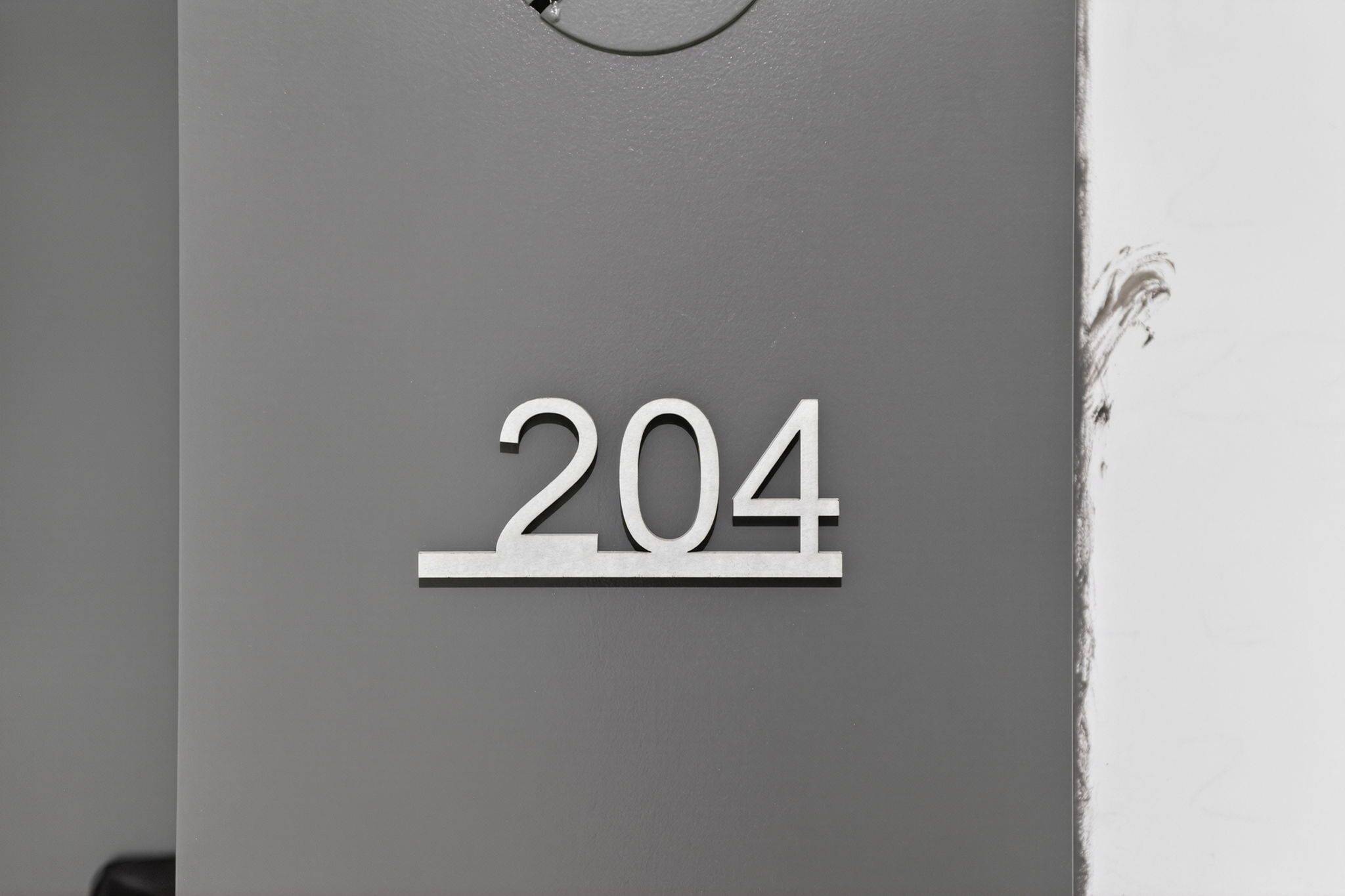 2075 Lakeshore RD #204, Burlington, ON L7R 1E2