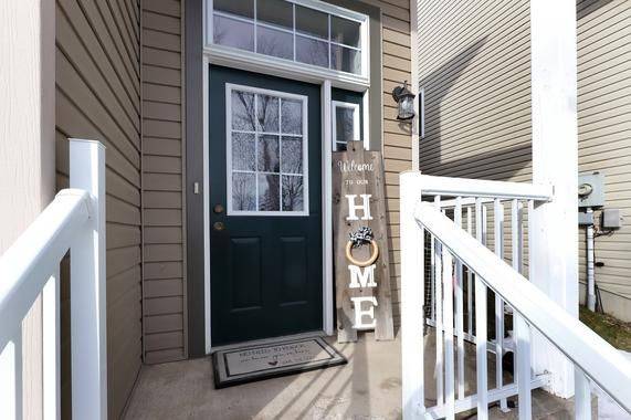 52 Crozier ST, East Luther Grand Valley, ON L9W 5N6