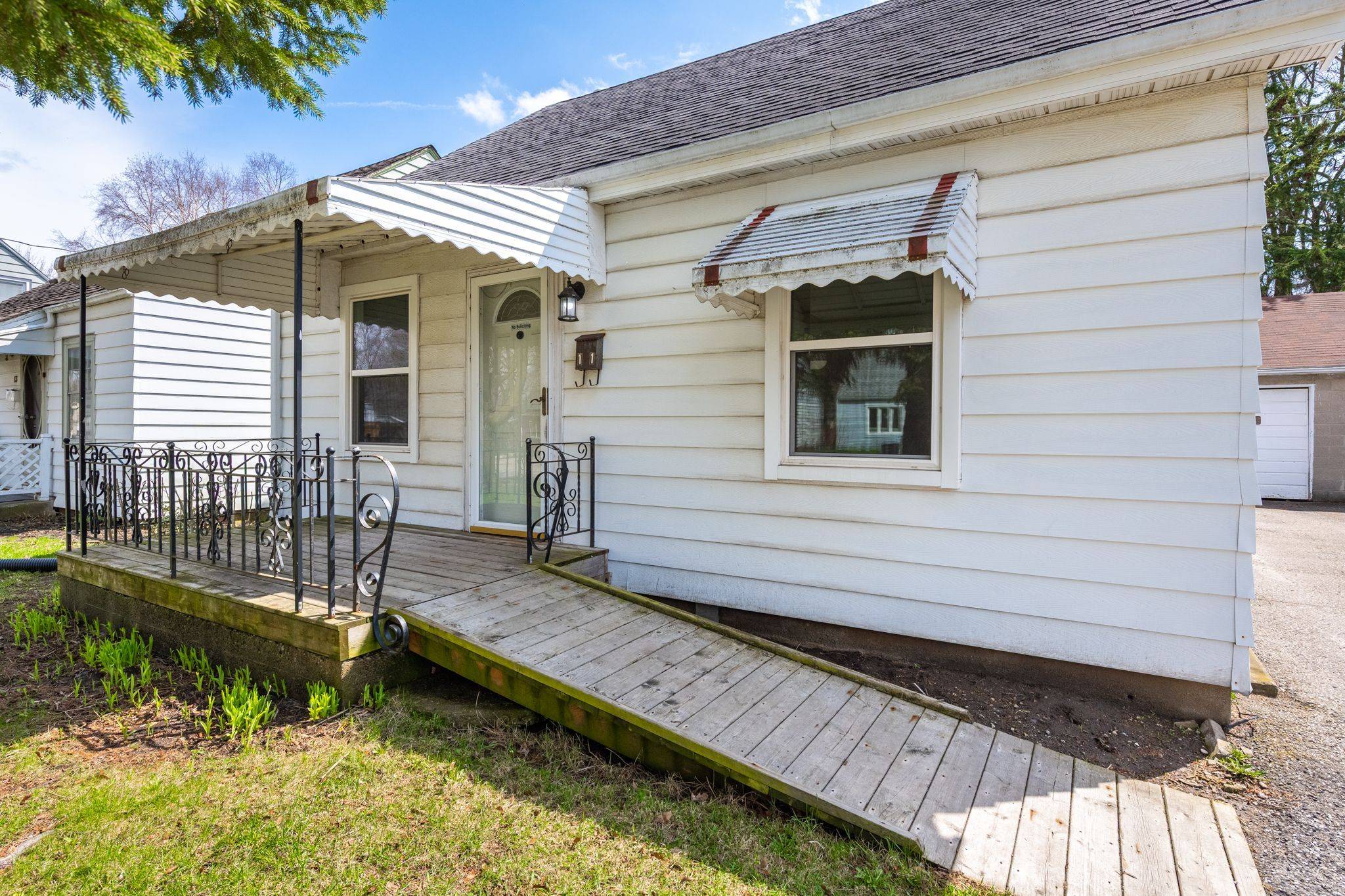 11 Gore ST, Cambridge, ON N1R 1R6