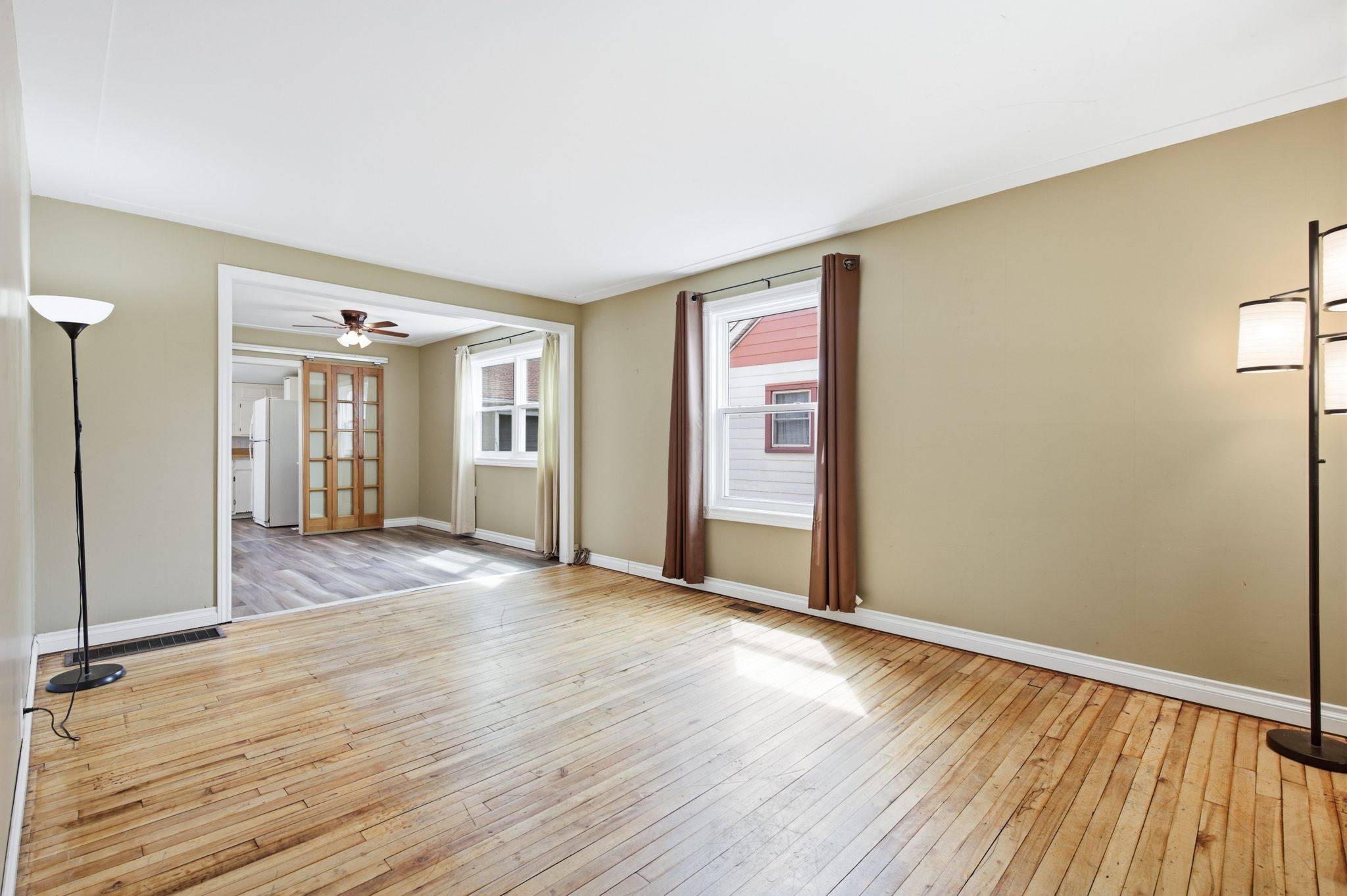 11 Gore ST, Cambridge, ON N1R 1R6