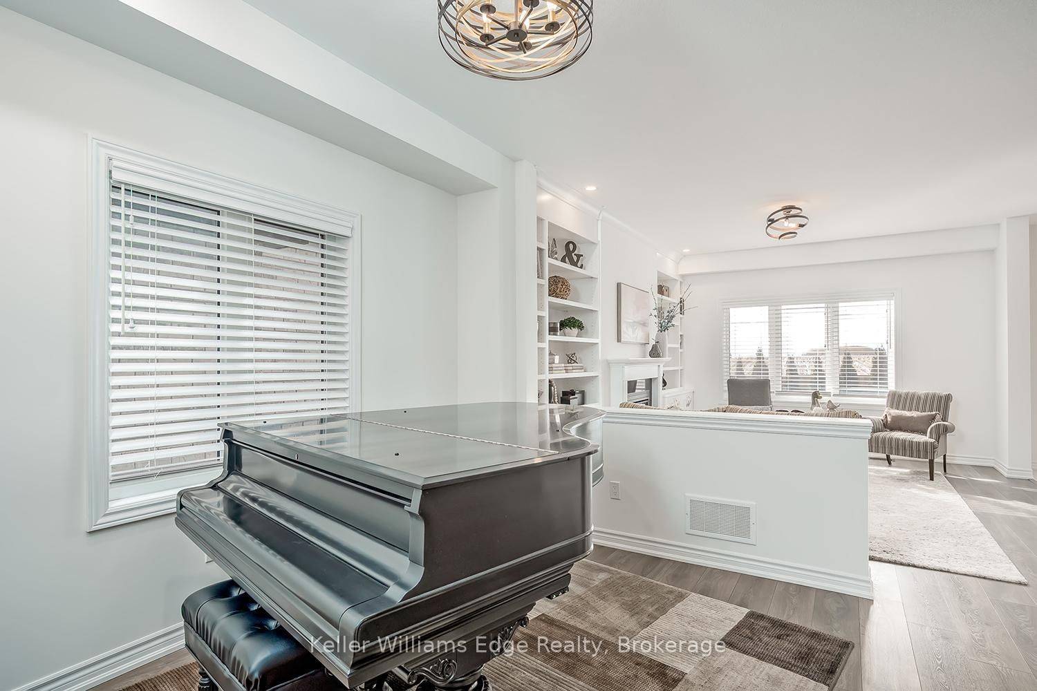 92 Flagg AVE, Brant, ON N3L 0J9