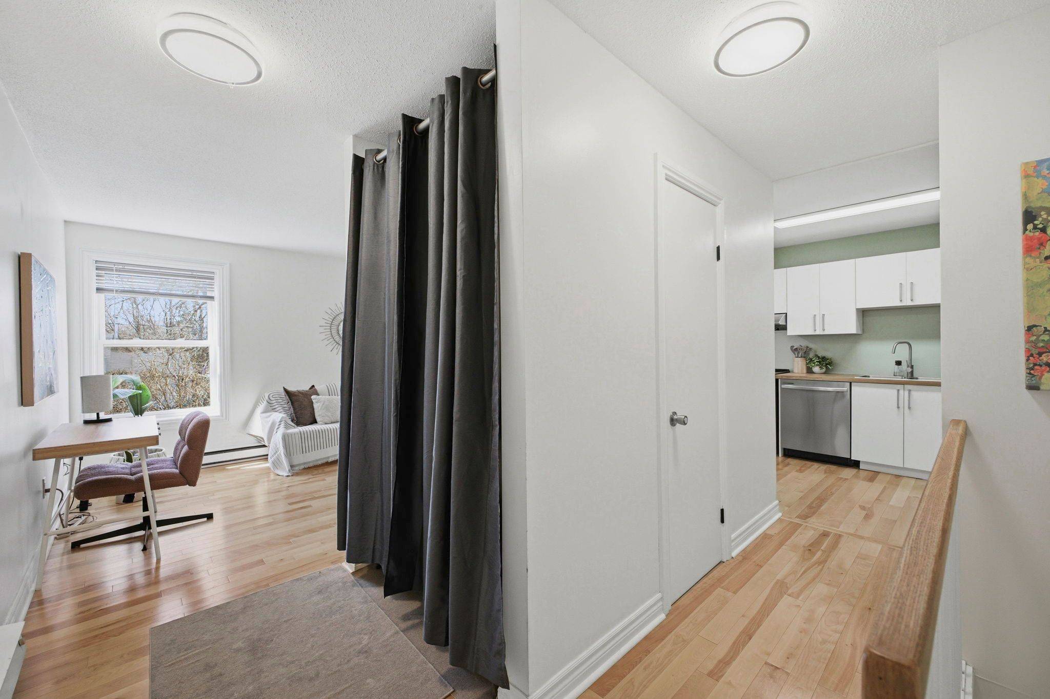 299 Thomas ST #103, Carleton Place, ON K7C 4B8