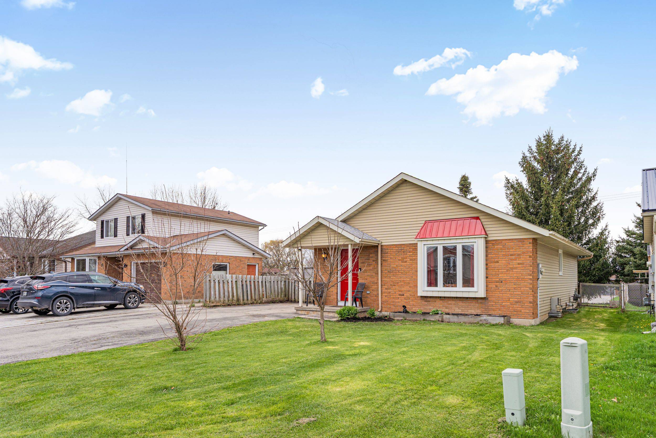 8 Abbott LN, Haldimand, ON N0A 1E0