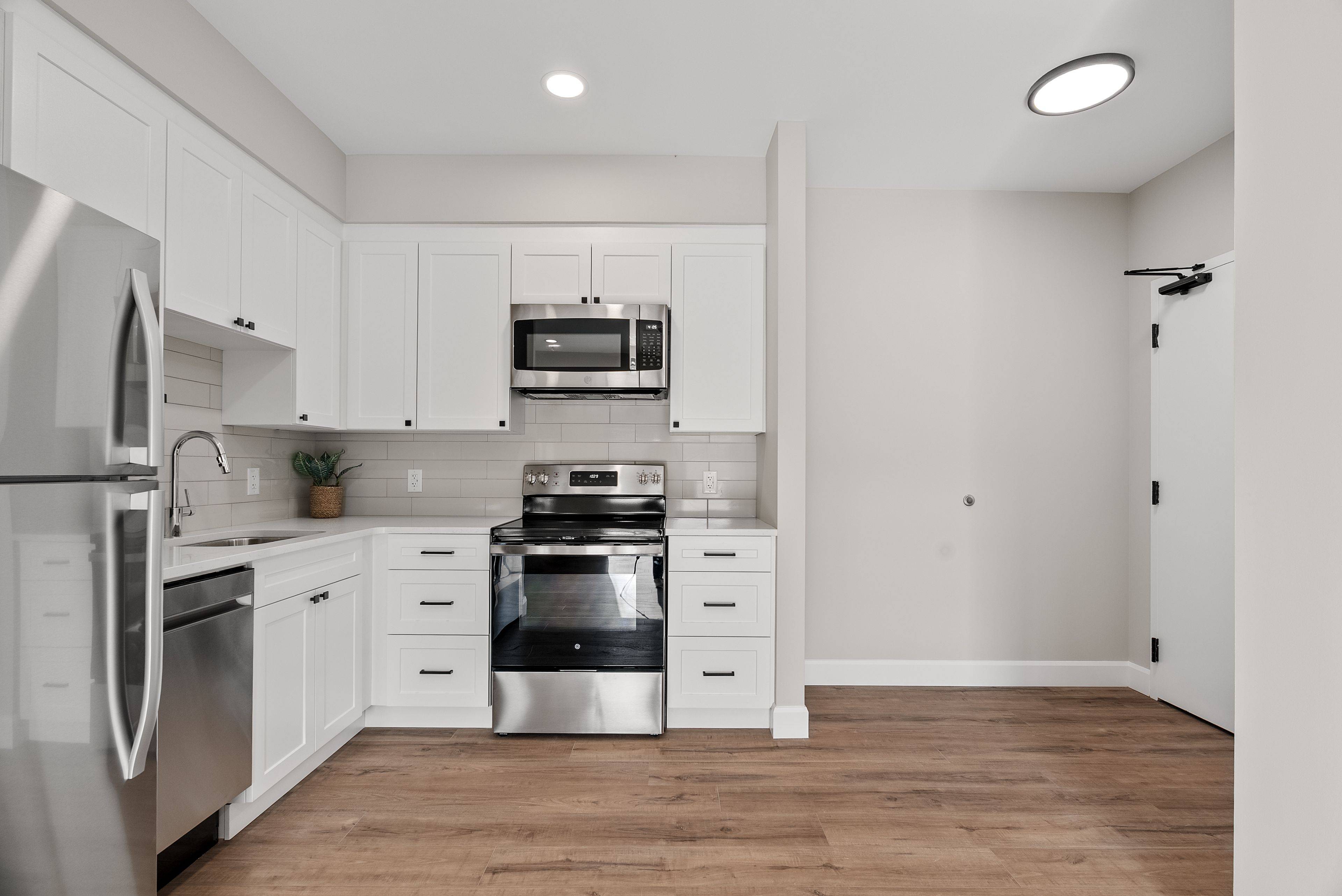 76 Hamilton ST #101, Goderich, ON N7A 1P9