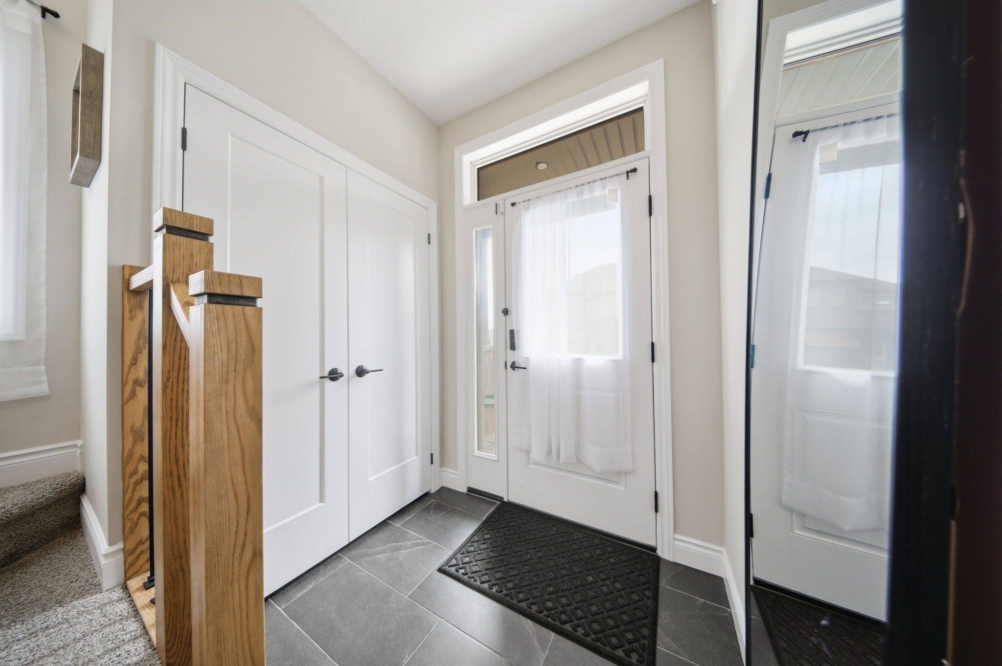 1 Hamilton LN, East Luther Grand Valley, ON L9W 7R9