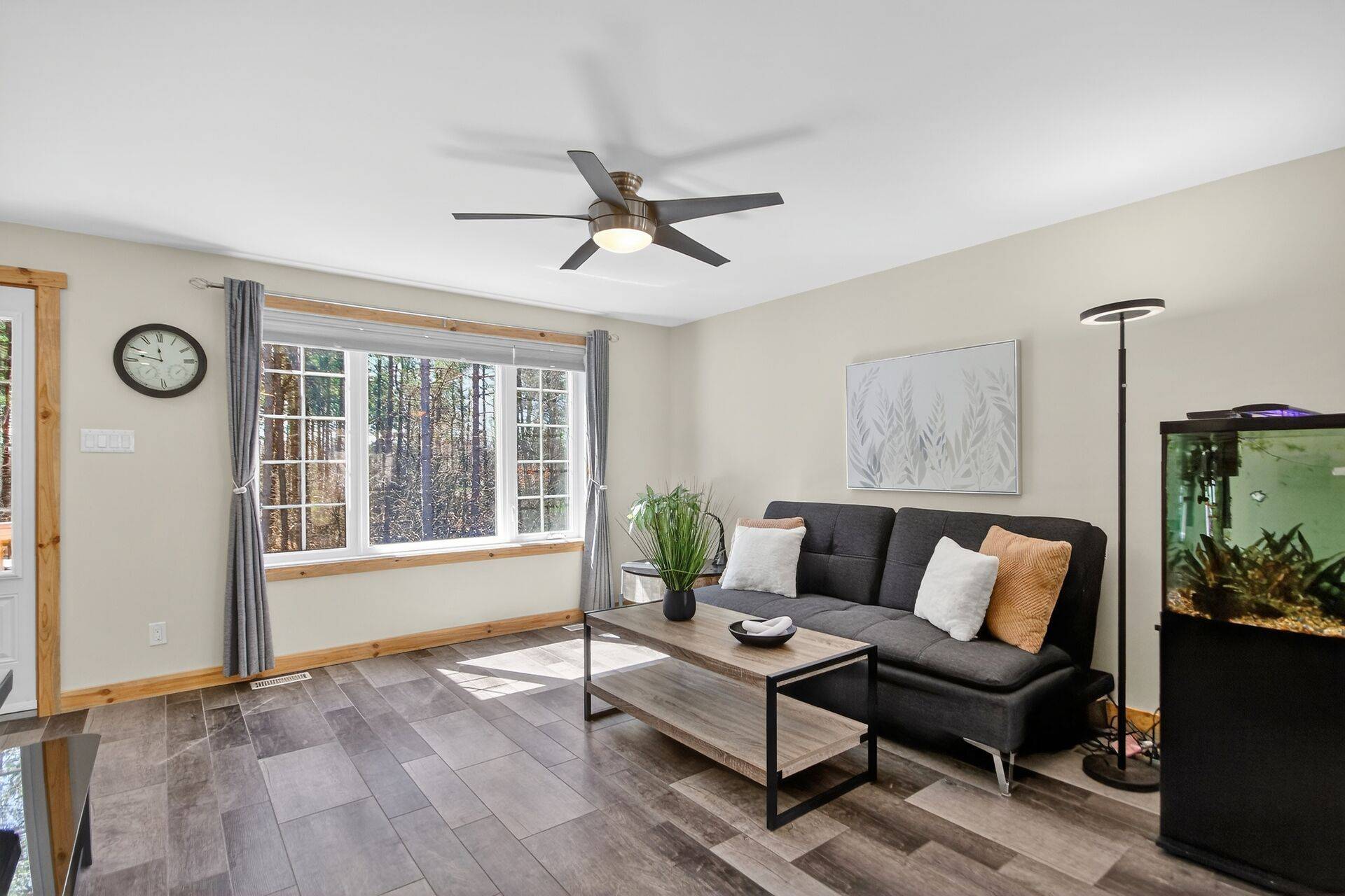 130 Station RD, Drummond/north Elmsley, ON K7A 4S4