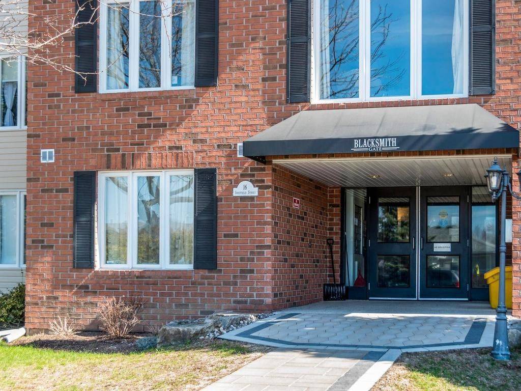 16 Sheffield ST W #208, Arnprior, ON K7S 0A2