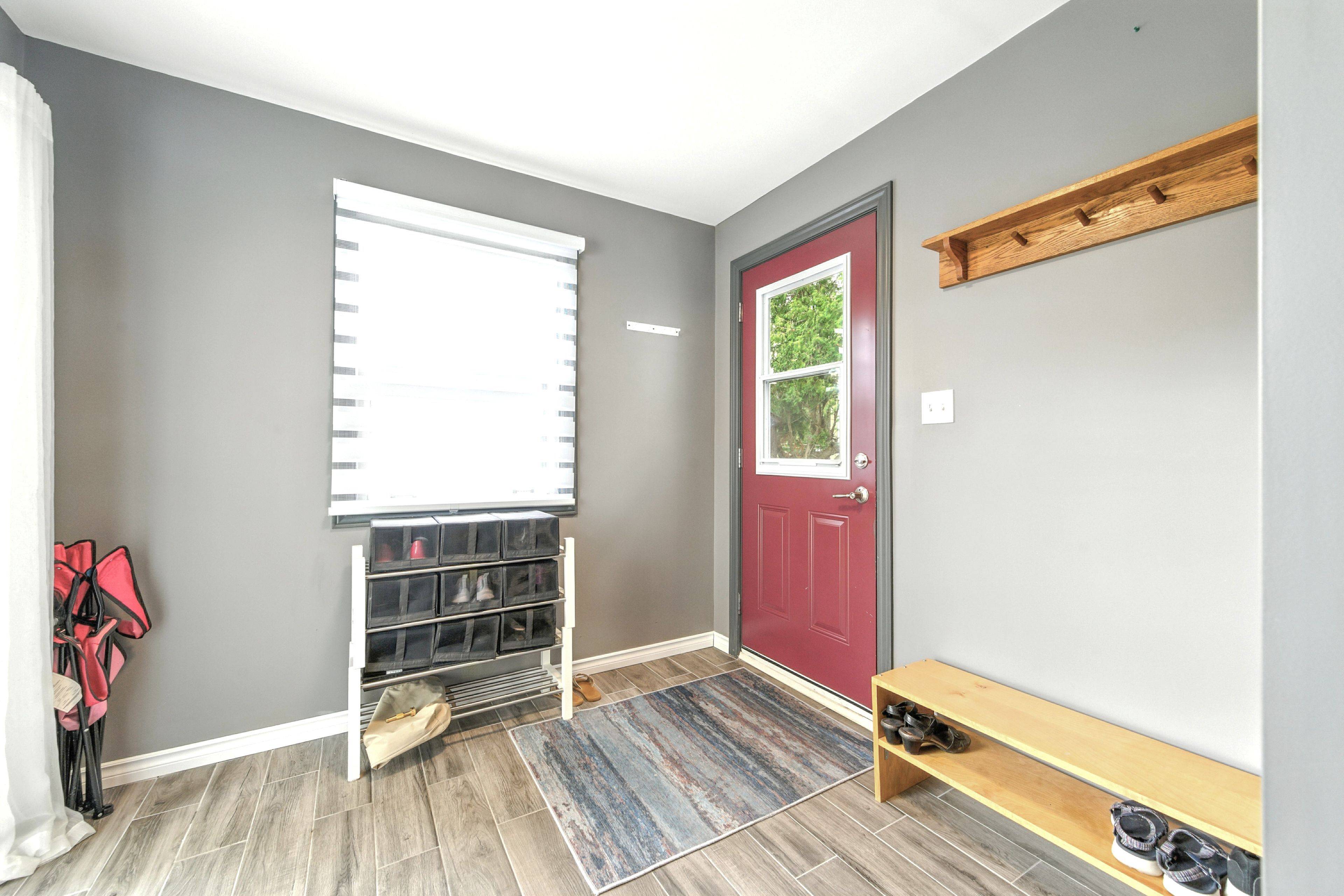 49 Glendale AVE, Deep River, ON K0J 1P0