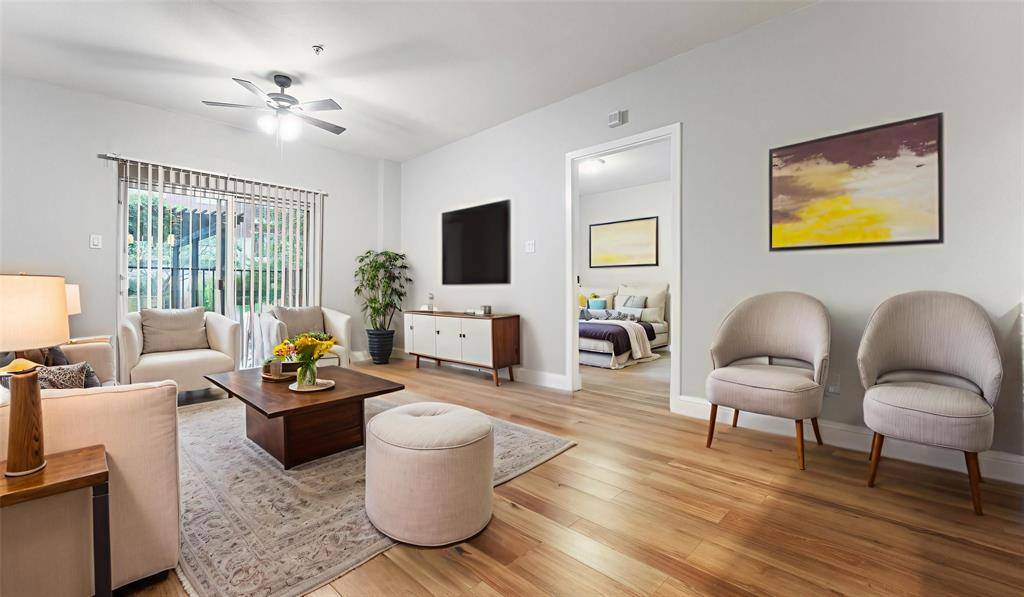 1100 W Trinity Mills Road #1014, Carrollton, TX 75006