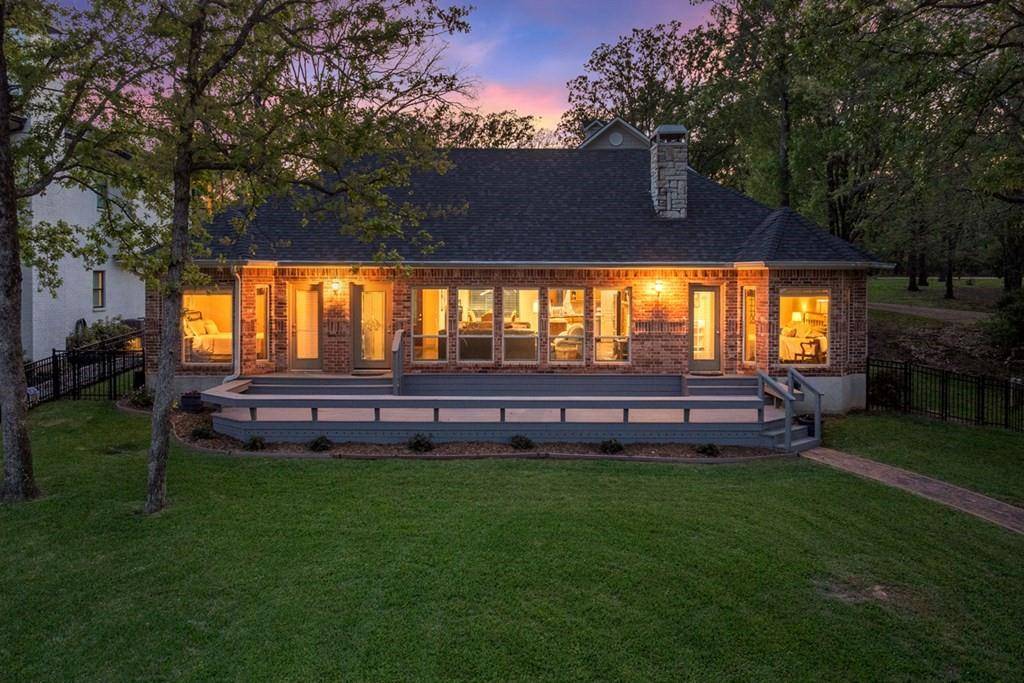 211 N Beverly Drive, Malakoff, TX 75148