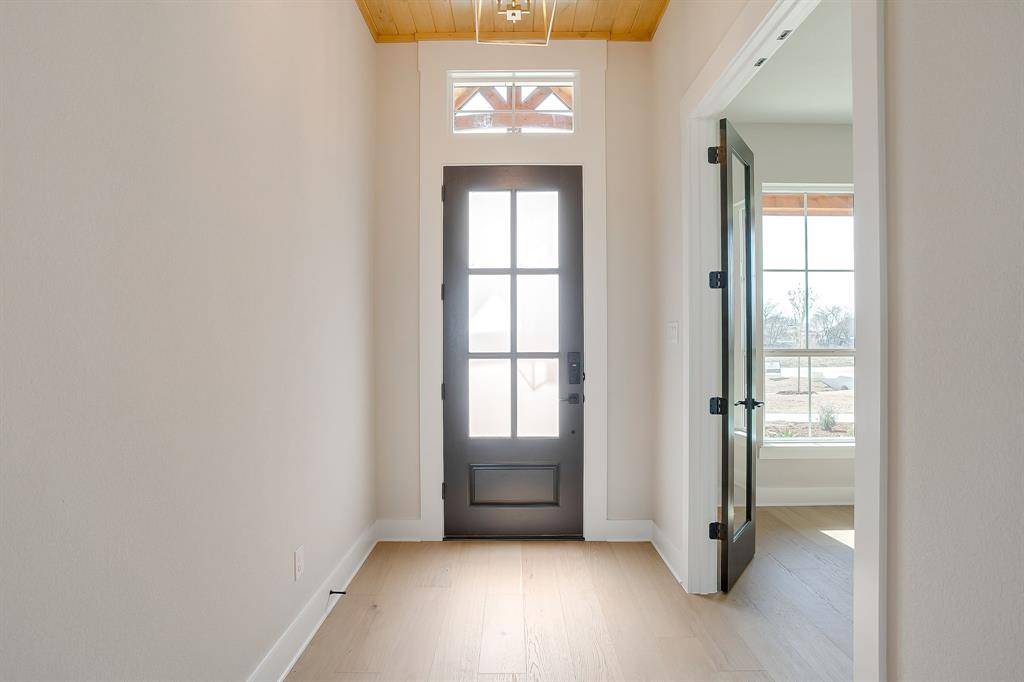 310 Waterfall Ranch Road, Waxahachie, TX 75167