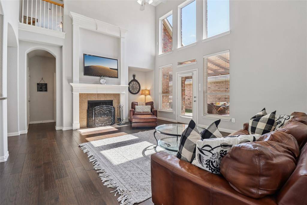 4636 Rock Creek Lane, Frisco, TX 75034