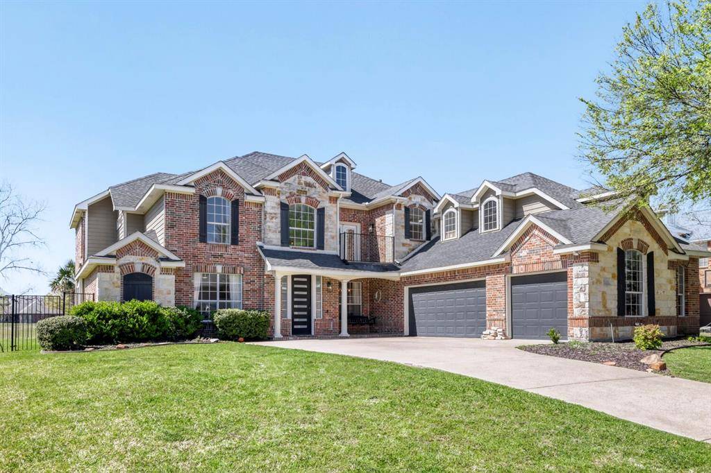 9709 Fairway Vista Drive, Rowlett, TX 75089