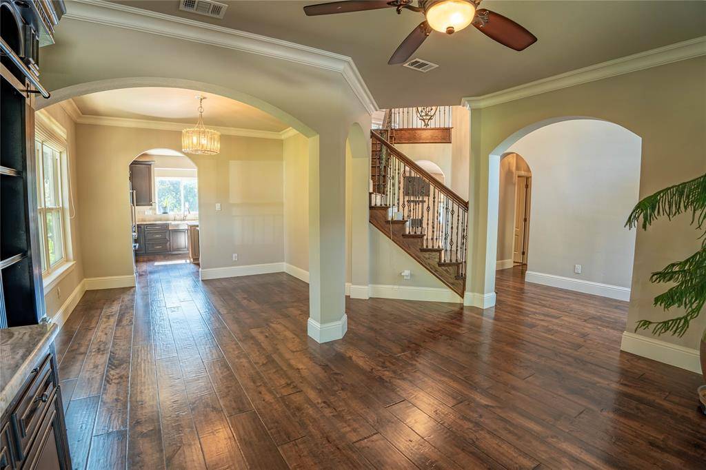 583 Oakbend Drive, Coppell, TX 75019