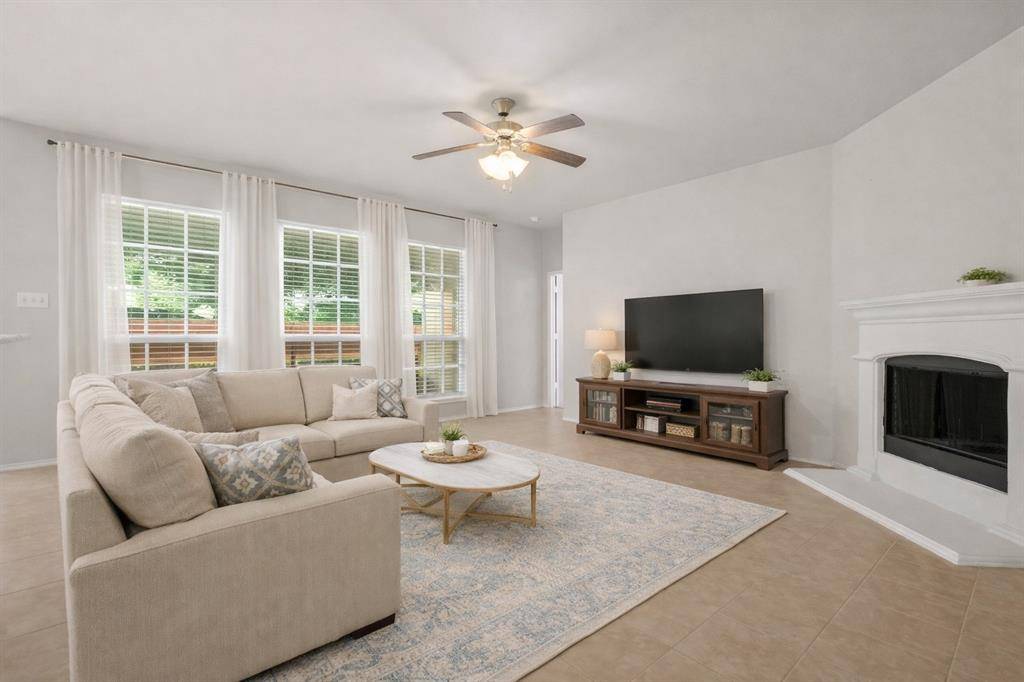 127 Althea Drive, Waxahachie, TX 75165