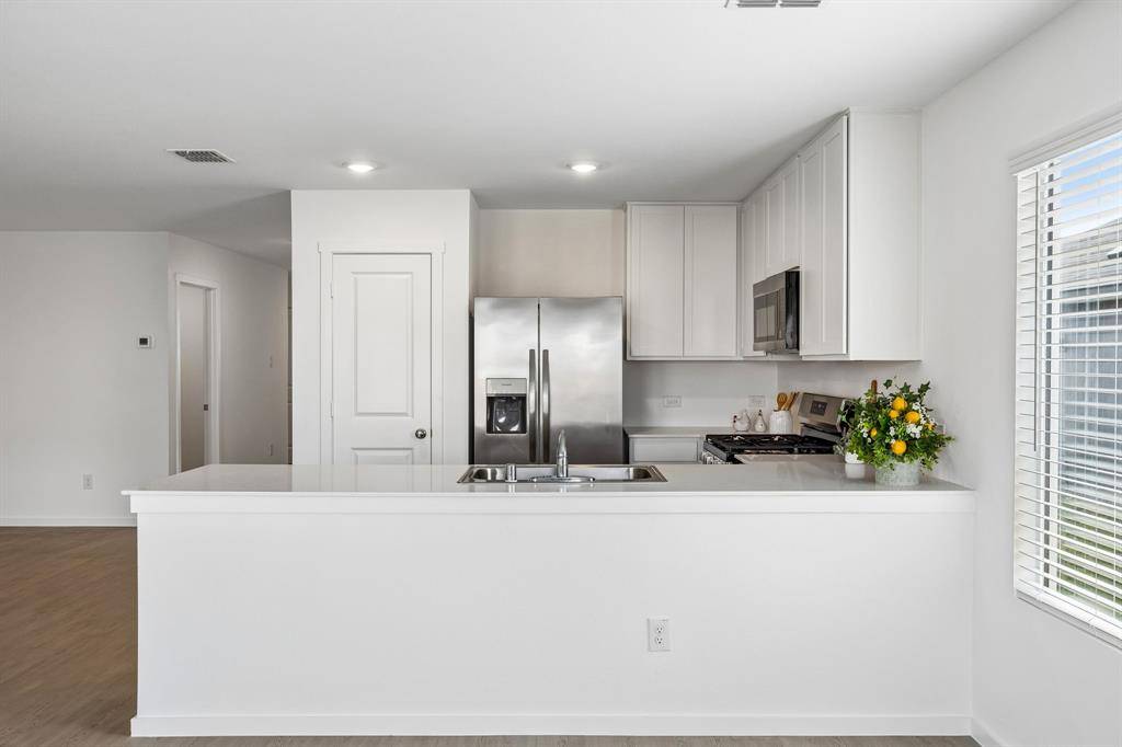 3012 Tooley Drive, Fort Worth, TX 76179