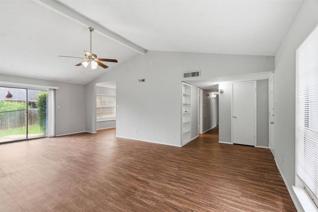 7119 Greenspring Drive, Arlington, TX 76016