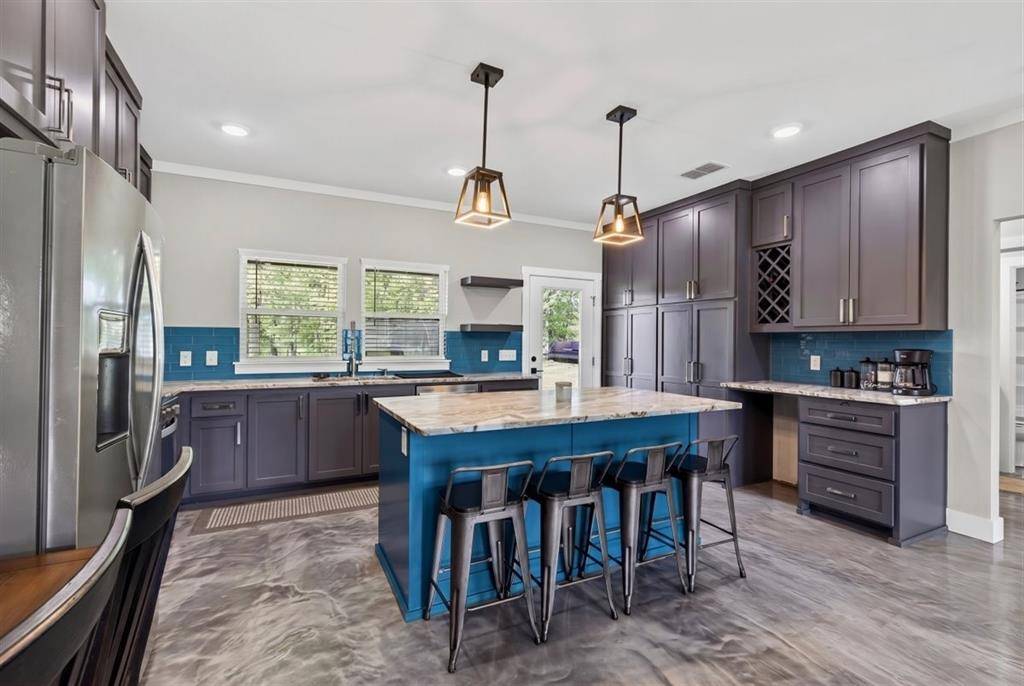 9968 County Road 1200, Athens, TX 75751