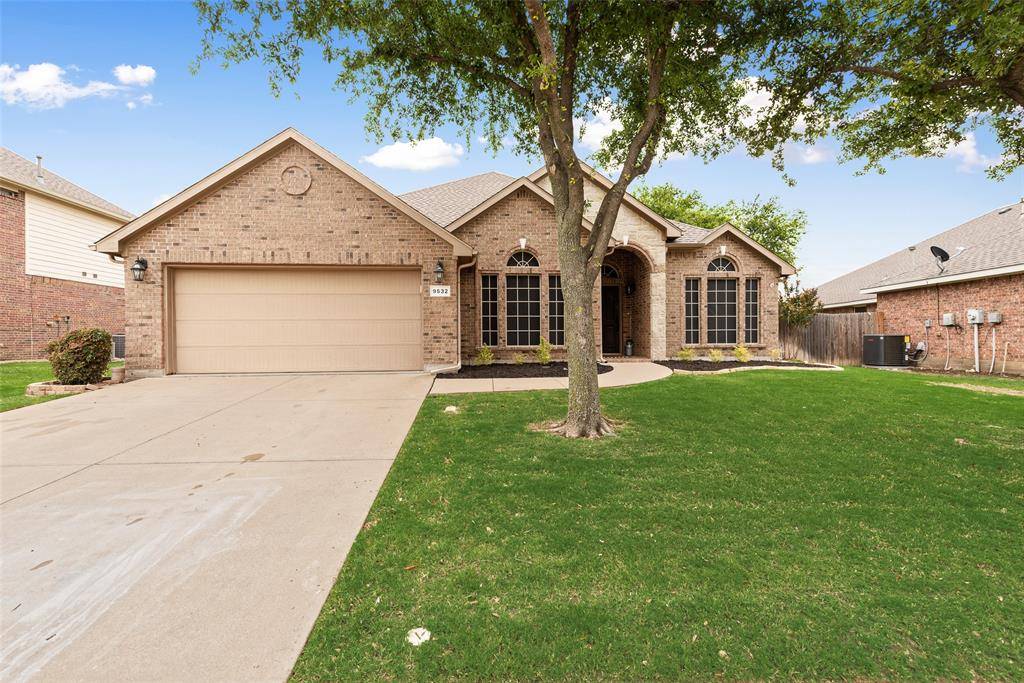 9532 Drovers View Trail, Fort Worth, TX 76131