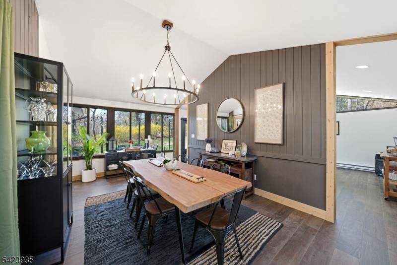 211 Mountain View Rd, Hillsborough Twp., NJ 08844