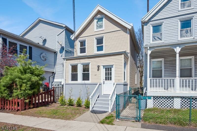 557 Christopher St, City Of Orange Twp., NJ 07050