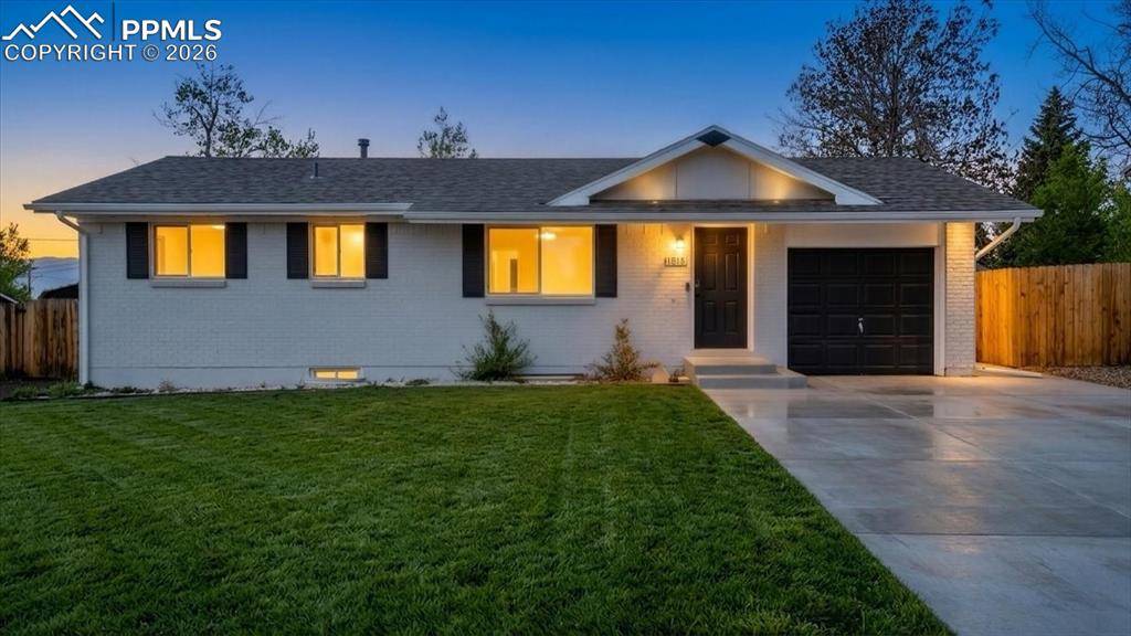 1815 Montezuma DR, Colorado Springs, CO 80910